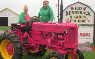 Ed Dunneback & Girls Farm Market