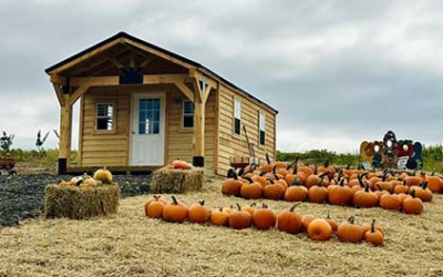 Johnny Appleseeds Farm Market
